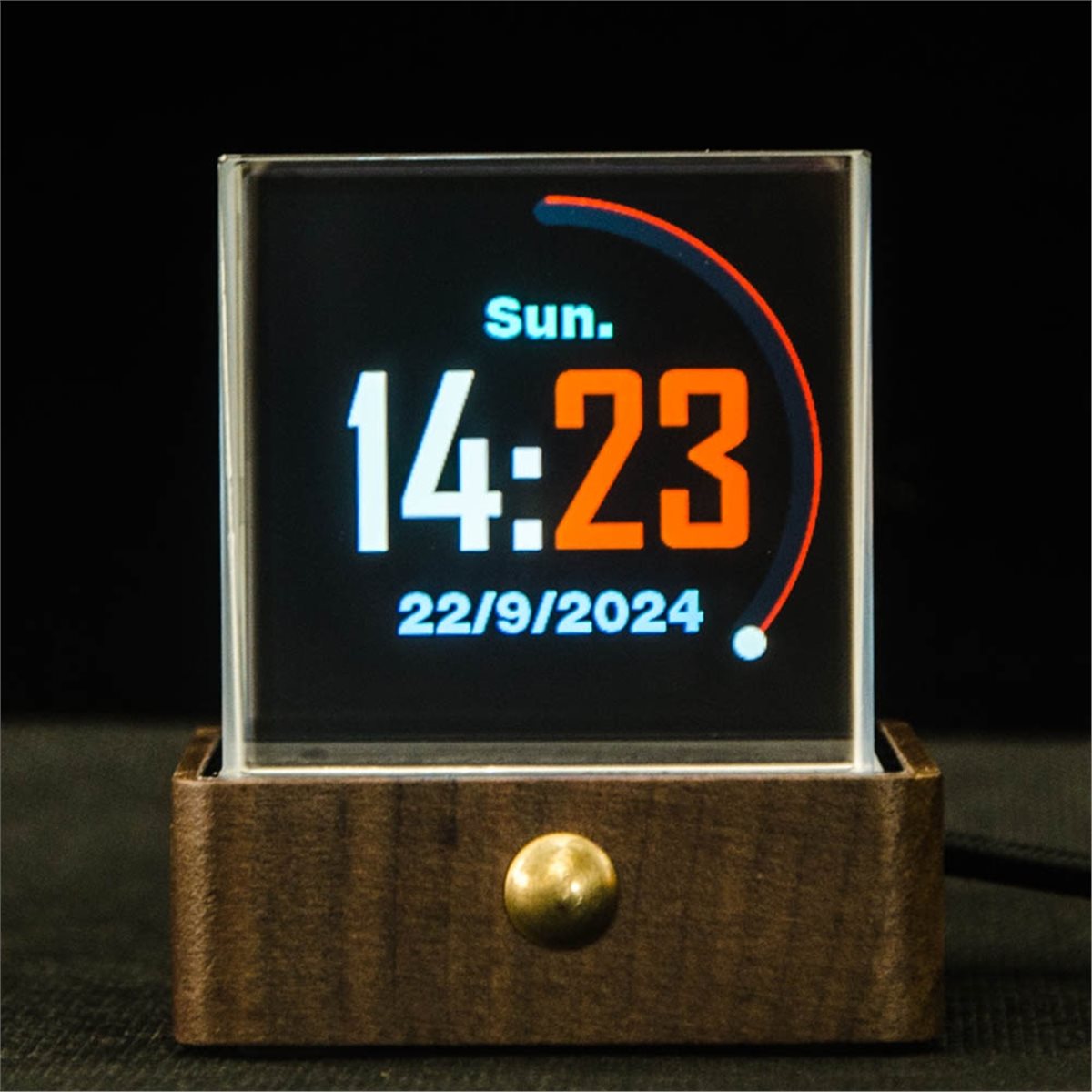 Tech Trend Accessories - [2026年トレンド]Cube-Maxビッグテッククリスタルディスプレイ、天気時計、株式、暗号通貨、ビットコイン、外国為替価格表示機能付き、ギフトに最適