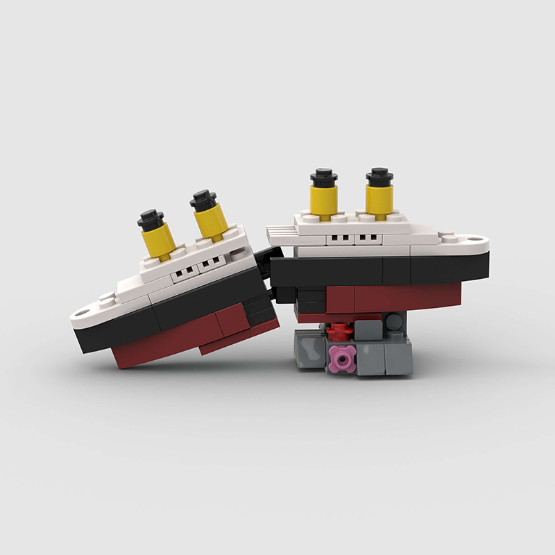 ミニ RMS タイタニック沈没船モデル半分に壊れる MOC  - Tech Diving Accessories のレビューと価格