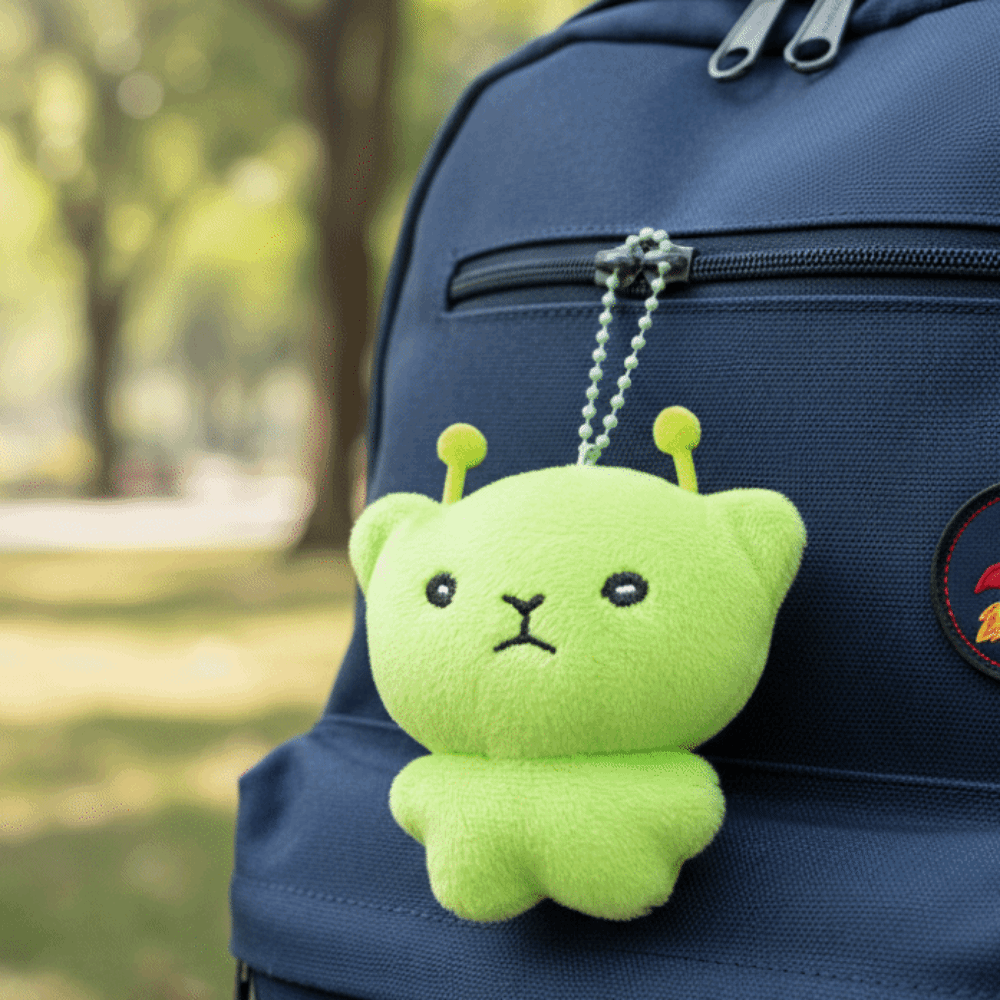 漫画風ソフトぬいぐるみバックパックペンダントキュートな星型ミ - Tech Girl Accessories のレビューと価格