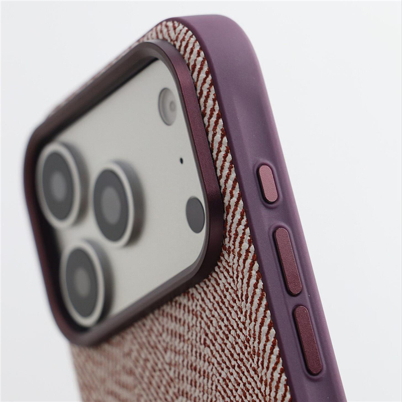 高級テック織りキャンバス製 MagSafe対応 磁気ケース  - Tech Accessories Hard Case のレビューと価格