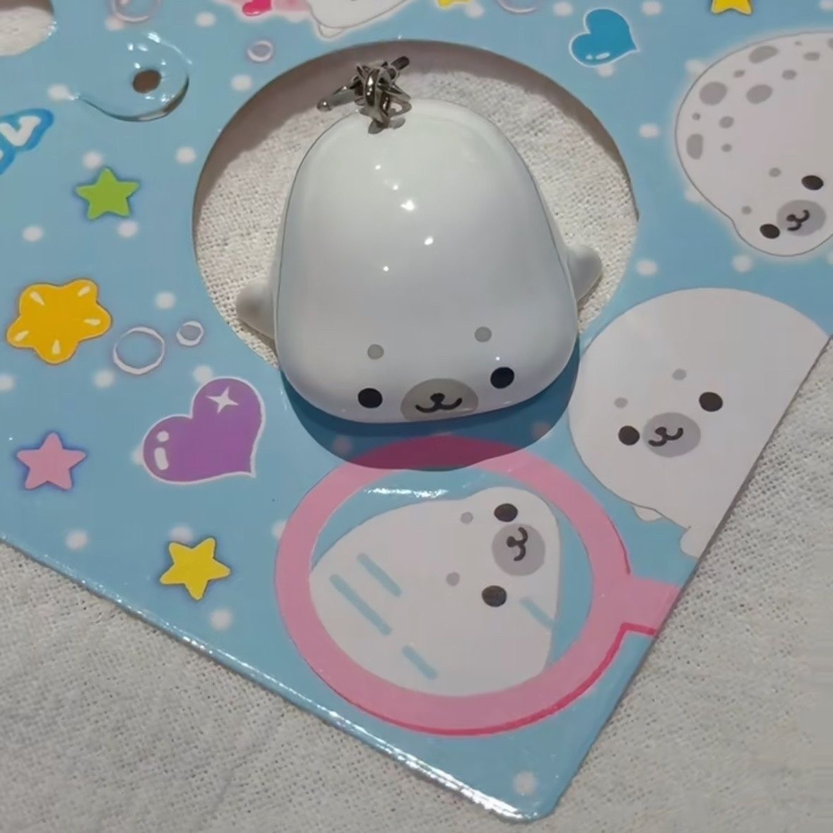 INSキュート3Dシールキーホルダー ソリッドホワイト透明ブ - Tech Girl Accessories のレビューと価格