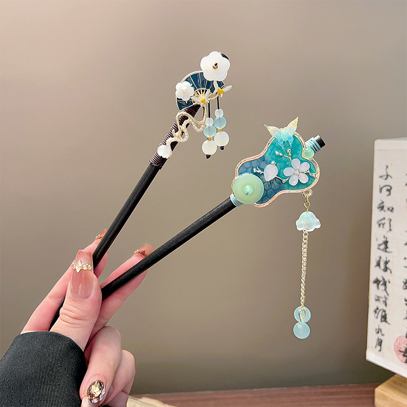クラシックタッセルヘアスティック黒木製フラワーパールヘアピン - Tech Accessories For Women のレビューと価格
