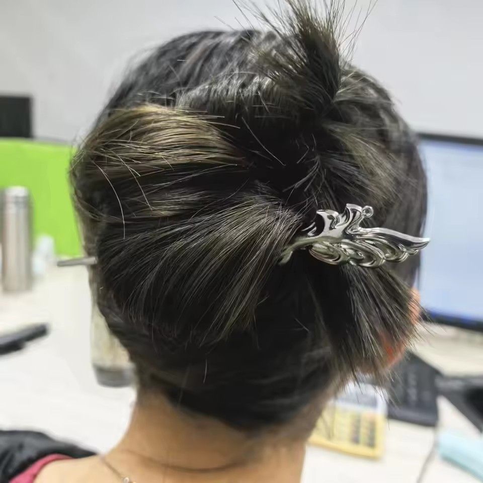 薬局日記合金ヘアピンアニメコスプレスタイリッシュなヘアアクセ - Tech Accessories For Women のレビューと価格